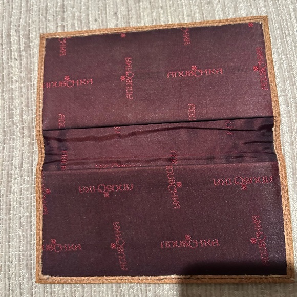 Anuschka hand-painted leather wallet - Picture 3 of 3